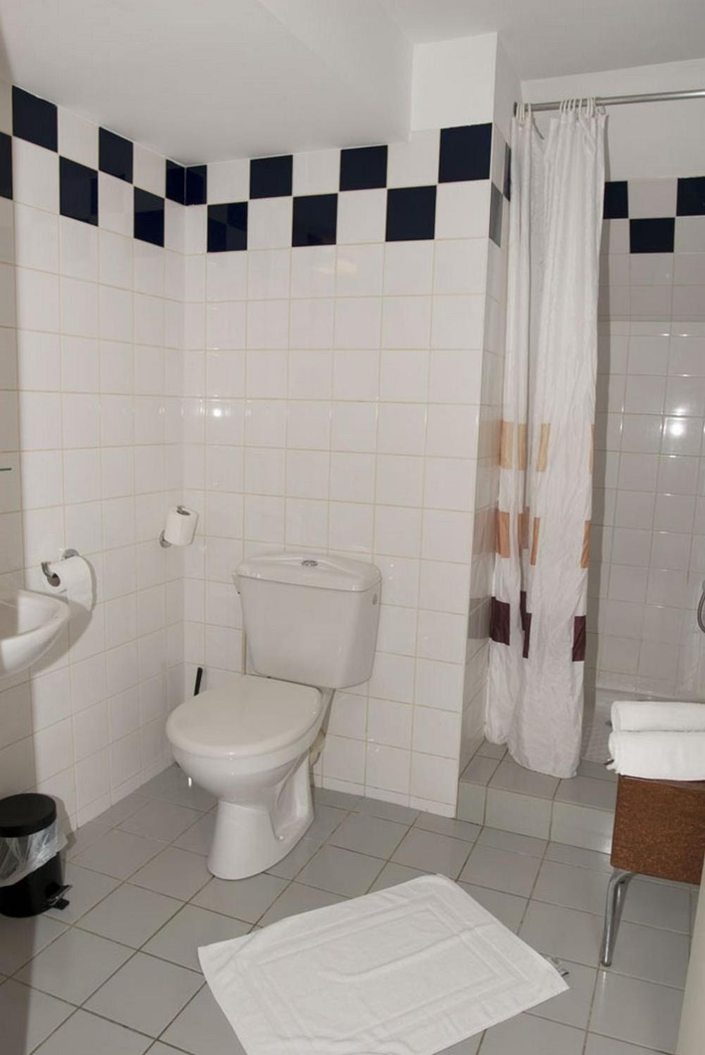 Acacias Apparts Hotel Plombières-les-Bains Стая снимка