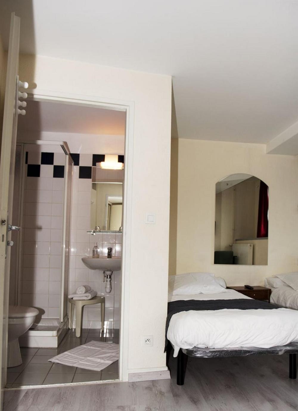 Acacias Apparts Hotel Plombières-les-Bains Стая снимка