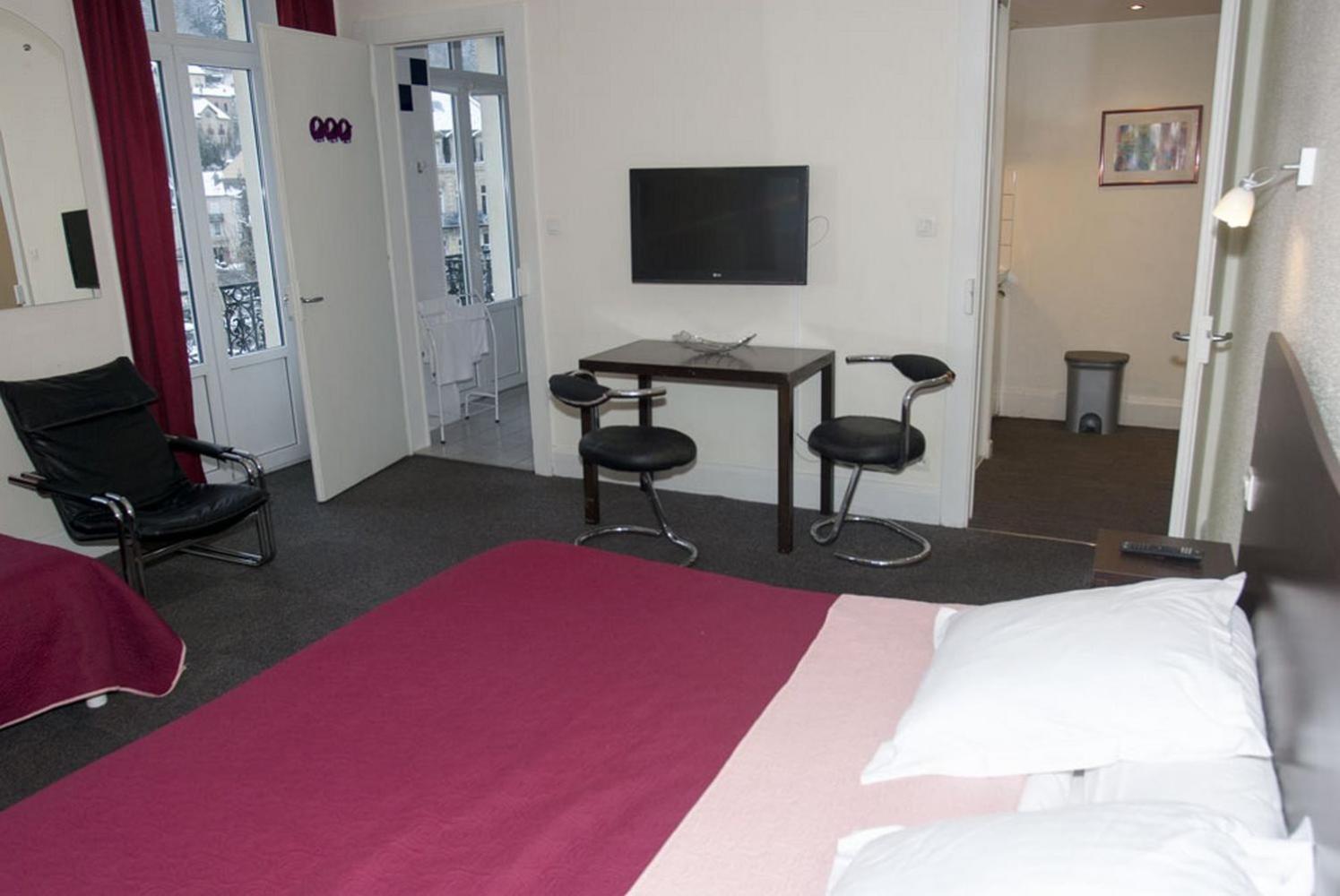 Acacias Apparts Hotel Plombières-les-Bains Стая снимка
